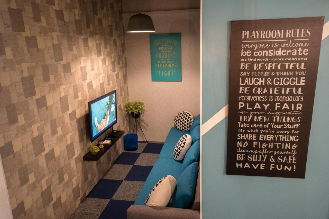 Vibrant Hostel Кота-Кинабалу Экстерьер фото
